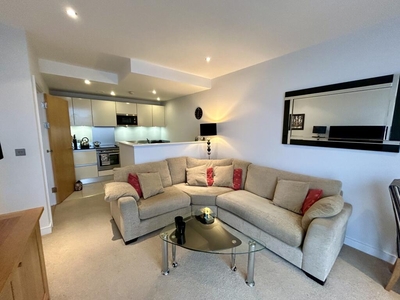 2 bedroom apartment for rent in Watermark, Ferry Road, Cardiff Bay, CF11
