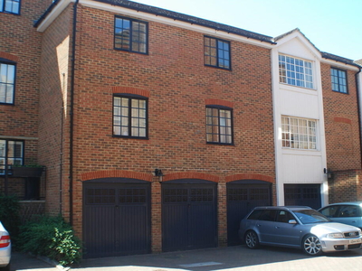 2 bedroom apartment for rent in Whitefriars Wharf, TN9