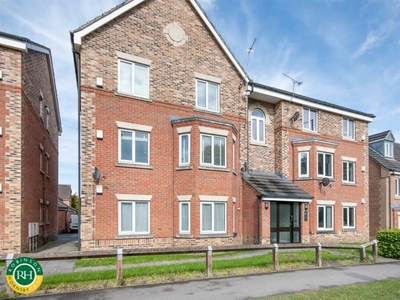 2 bedroom apartment for sale in Bawtry Road, Bessacarr, Doncaster, DN4