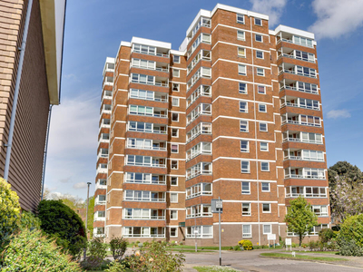 2 bedroom apartment for sale in Blount Road, Old Portsmouth, PO1