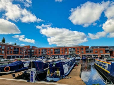 2 bedroom apartment for sale in Diglis Dock Road, Worcester, WR5