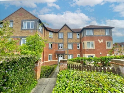 2 Bedroom Apartment For Sale In Felling, Gateshead
