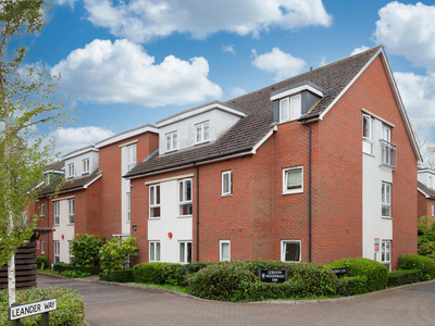 2 bedroom apartment for sale in Gordon Woodward Way, Oxford, OX1