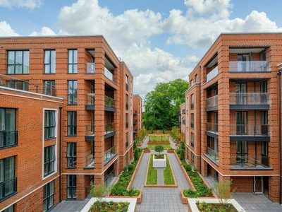 2 bedroom apartment for sale in Lancelot, Knights Quarter, Winchester, SO22