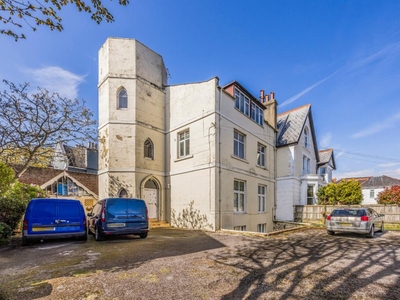 2 bedroom apartment for sale in Nelson Road, Southsea, Hampshire, PO5