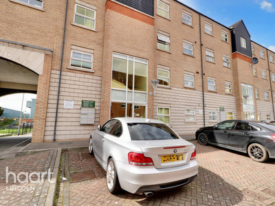 2 bedroom apartment for sale in Riverside Drive, Lincoln, LN5