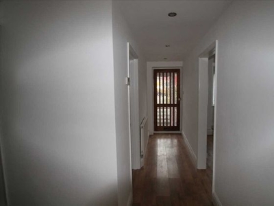 2 bedroom apartment to rent Surrey, CR6 9NS