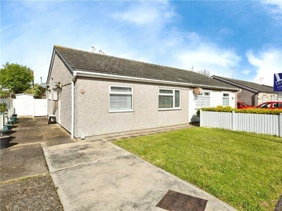 2 Bedroom Bungalow For Sale In Clacton-on-sea