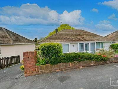 2 bedroom bungalow for sale in Firtree Way, Southampton, SO19