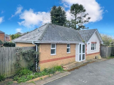 2 Bedroom Detached Bungalow For Sale In Bournemouth, Dorset