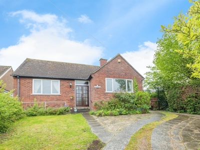 2 bedroom detached bungalow for sale in Church Road, Sandford-on-Thames, OXFORD, OX4