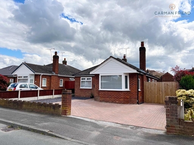 2 bedroom detached bungalow for sale in Ullswater Crescent, Newton, CH2