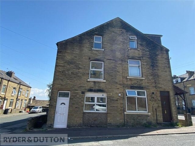 2 Bedroom End Of Terrace House For Rent In King Cross, Halifax