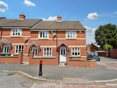 2 bedroom end of terrace house for rent in Monks Road, Exeter, EX4