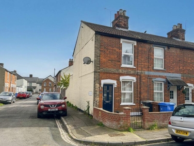 2 bedroom end of terrace house for sale in 18 Parade Road, Ipswich, Suffolk, IP4 4BH, IP4