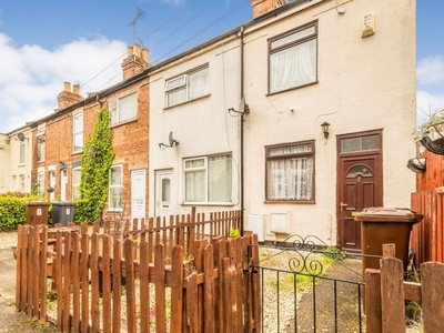 2 bedroom end of terrace house for sale in Connaught Terrace, Lincoln, LN5