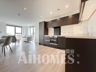 2 bedroom flat for rent in 9 Woden Street, Salford, , M5
