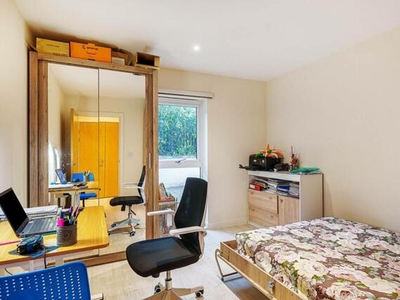 2 Bedroom Flat For Rent In Harrow, Stanmore