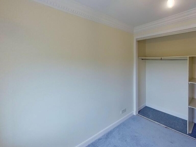 2 bedroom flat for rent in Hermand Crescent, Edinburgh, EH11