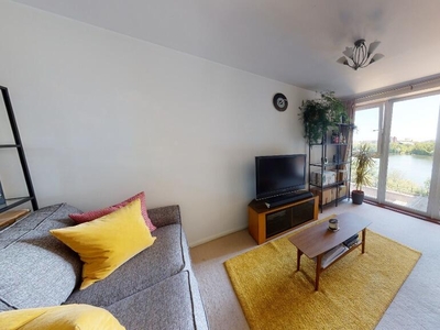 2 bedroom flat for rent in Jim Driscoll Way, Cardiff Bay, Cardiff, CF11