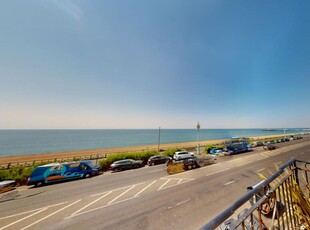 2 bedroom flat for rent in Marine Parade, Brighton, BN2