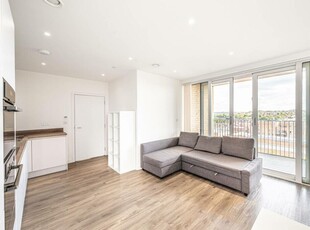 2 bedroom flat for rent in Moorhen Drive, Hendon, London, NW9