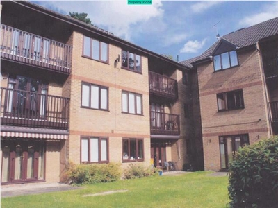 2 Bedroom Flat For Rent In Plantation Drive, Norwich