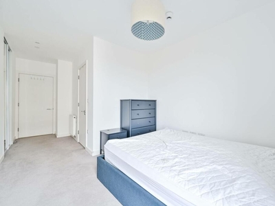 2 bedroom flat for rent in Regalia Point, Palmers Road, Bethnal Green, London, E2