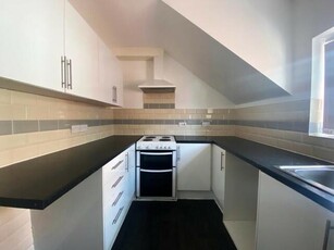 2 Bedroom Flat For Rent In Southport