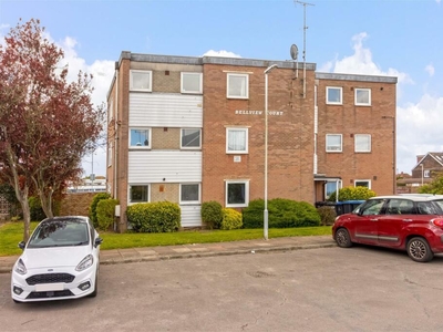 2 bedroom flat for sale in Barton Close, Worthing, BN13