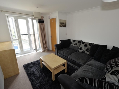 2 bedroom flat for sale in Columbus House, The Compass, Southampton, SO14