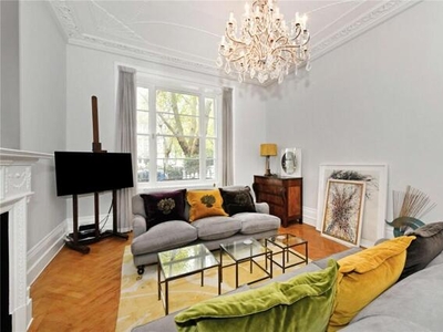 2 Bedroom Flat For Sale In
Hyde Park