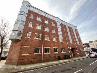 2 bedroom flat for sale in Nancy Road, Portsmouth, Hampshire, PO1