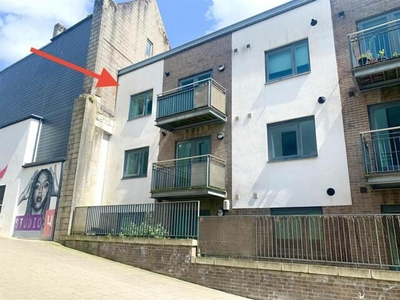 2 Bedroom Flat For Sale In St. Austell
