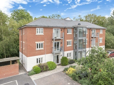2 bedroom flat for sale in West Oxford City, Oxford, OX2