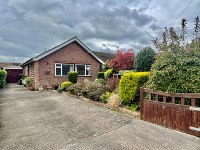 2 Bedroom Semi-detached Bungalow For Sale In Didcot
