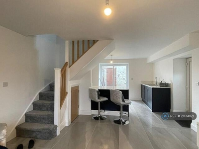 2 Bedroom Semi-detached House For Rent In Barton, Preston