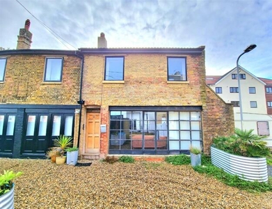 2 Bedroom Semi-detached House For Sale In Cliftonville