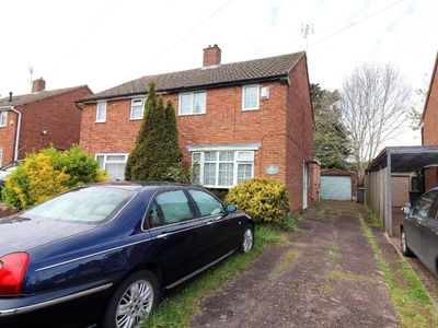 2 bedroom semi-detached house for sale in Hornsby Close, Luton, Bedfordshire, LU2 9HP, LU2