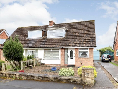 2 bedroom semi-detached house for sale in Parkside Close, York, YO24