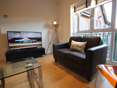 2 bedroom serviced apartment for rent in Southampton Street, Reading, Berkshire, RG1