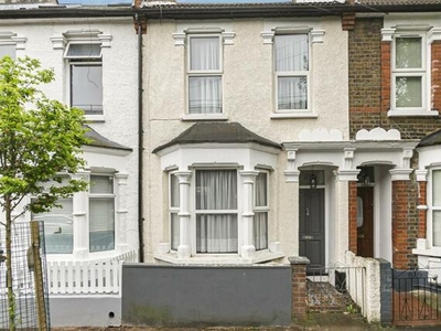 2 Bedroom Terraced House For Rent In Leyton, London