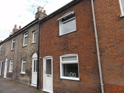 2 bedroom terraced house for rent in Out Westgate, Bury St Edmunds, IP33