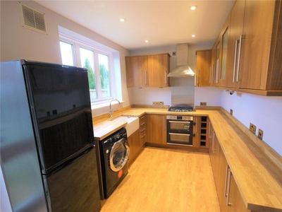 2 bedroom terraced house for rent in Whittington Road, Hutton, CM13