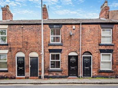 2 bedroom terraced house for sale in Christleton Road, Chester, CH3