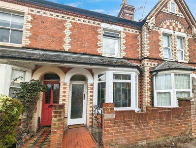 2 bedroom terraced house for sale in Coventry Road, Reading, Berkshire, RG1