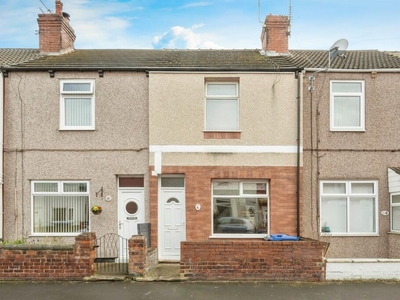 2 bedroom terraced house for sale in Kings Road, Askern, Doncaster, DN6