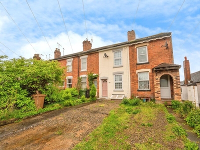 2 bedroom terraced house for sale in Lansdowne Street, Worcester, WR1