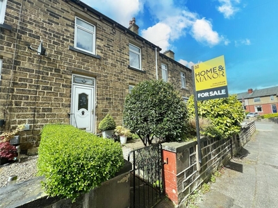 2 bedroom terraced house for sale in Long Lane, Huddersfield, HD5
