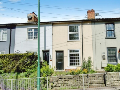 2 bedroom terraced house for sale in Loose Road, Maidstone, ME15